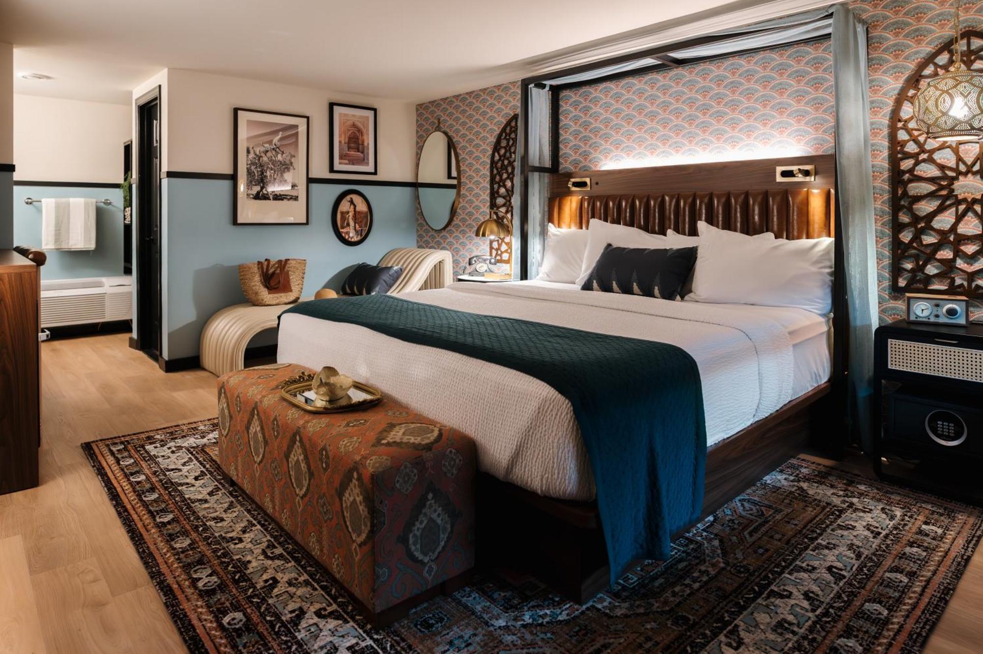 Hotel Uncommoner By Reverie Boutique Collection West Yarmouth