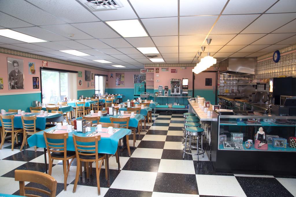Hotel Uncommoner By Reverie Boutique Collection West Yarmouth